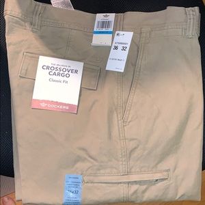Dockers Crossover Cargo